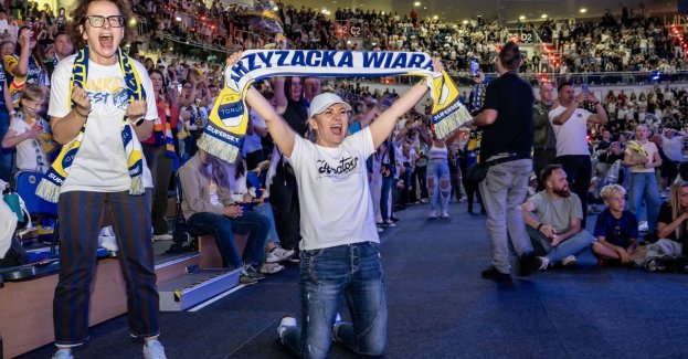 PRES Grupa Deweloperska Toruń po raz drugi z rzędu zdobyła drużynowe mistrzostwo Polski na żużlu. Rewanżowy finał PGE Ekstraligi we Wrocławiu setki kibiców śledziły 4 października w Kujawsko-Pomorskiej Arenie Toruń.